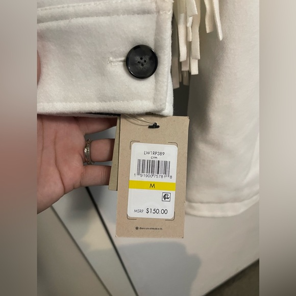 Levi’s Women Light Cream Fringe Fashion Jacket. - Picture 10 of 10